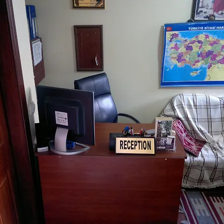 Emre Отель