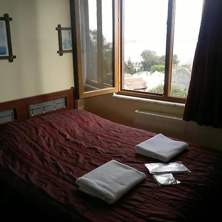 Otel Emre 2*