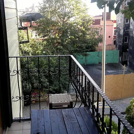 Otel Emre 2*